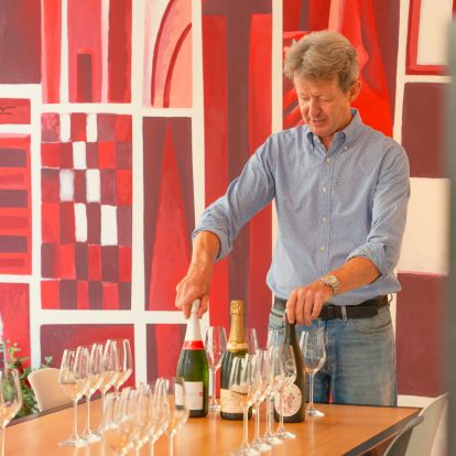 Mark O'Neill preparing a wine tasting in Valencia